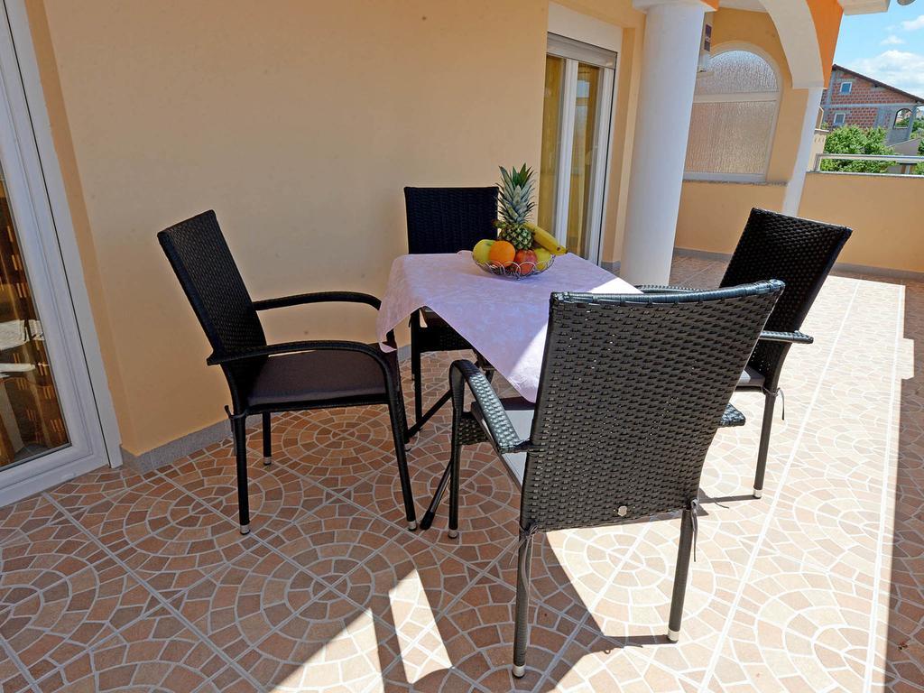 Apartman Adriana Задар Экстерьер фото