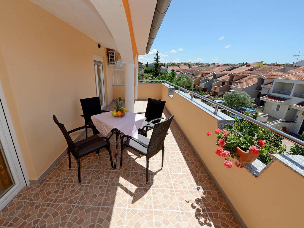 Apartman Adriana Задар Экстерьер фото