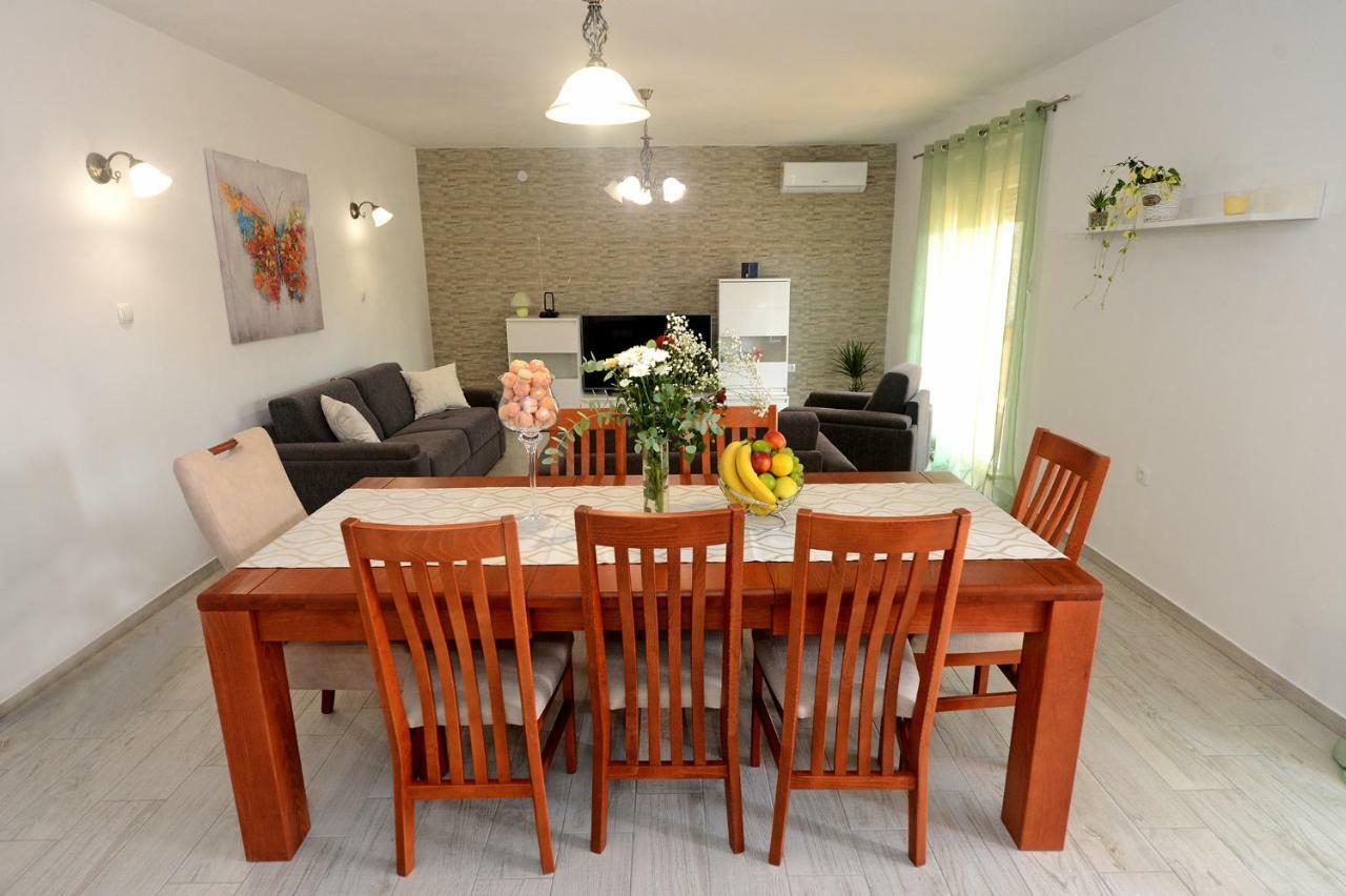 Apartman Adriana Задар Экстерьер фото